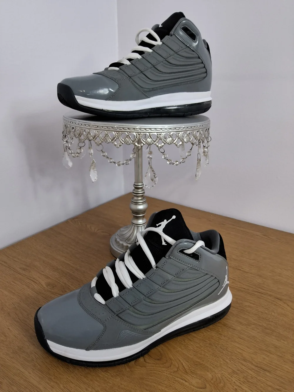 Nike Air Jordans 467893-002 Gray and Black Men's High-Top Sneakers Size 8